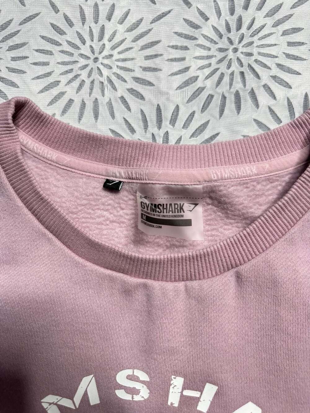 Gymshark Women's Cropped Logo Sweatshirt Pink Size M - Picture 3 of 9